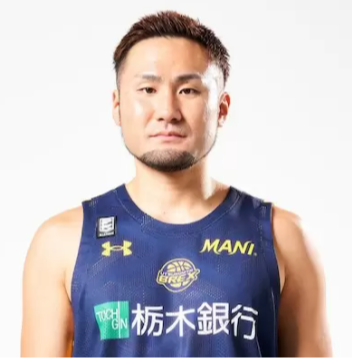 https://img.jinruian.cn/img/basketball/player/9870da6d362df7f5bfadf4c05bca09a0.png