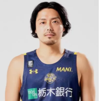 https://img.jinruian.cn/img/basketball/player/c83b1a623761085bb78364195f86ab5e.png